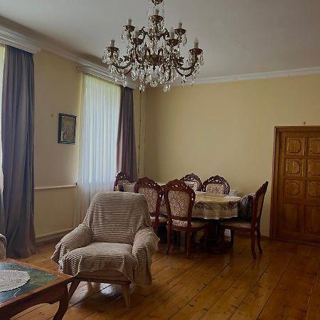 Guesthouse Kostava 72カズベギ エクステリア 写真